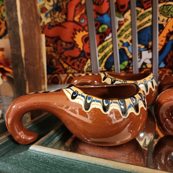 Pottery from Bulgaria- set of 4 - Picture 1 of 5